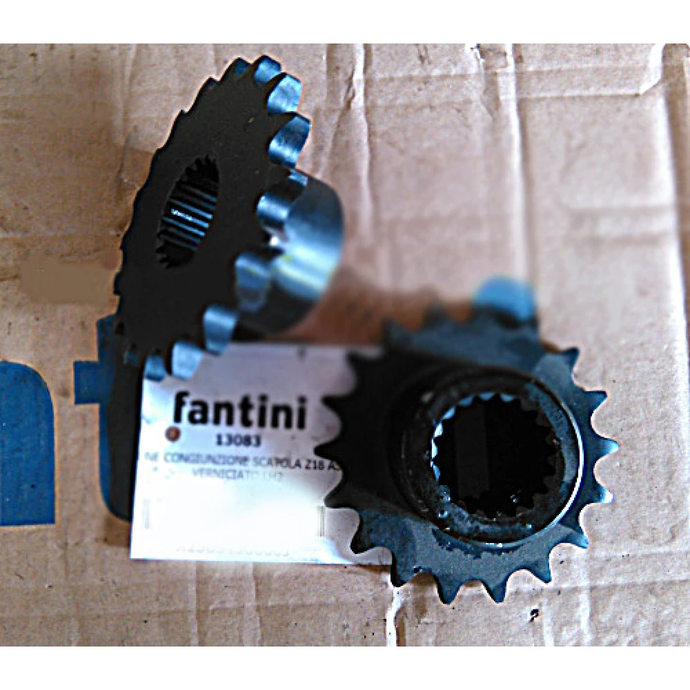 Звездочка Z-18 под шлицы жатки Fantini, 13083