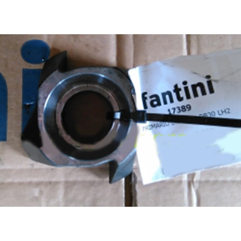 Звездочка правая на валец жатки Fantini, 12727