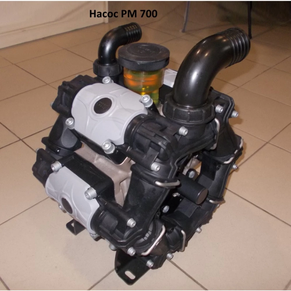 Насос РМ 700 на обприскувач Tecnoma