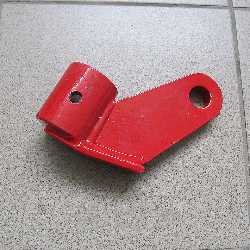 Кронштейн головки рами косарки Z-169, 8245-036-020-083