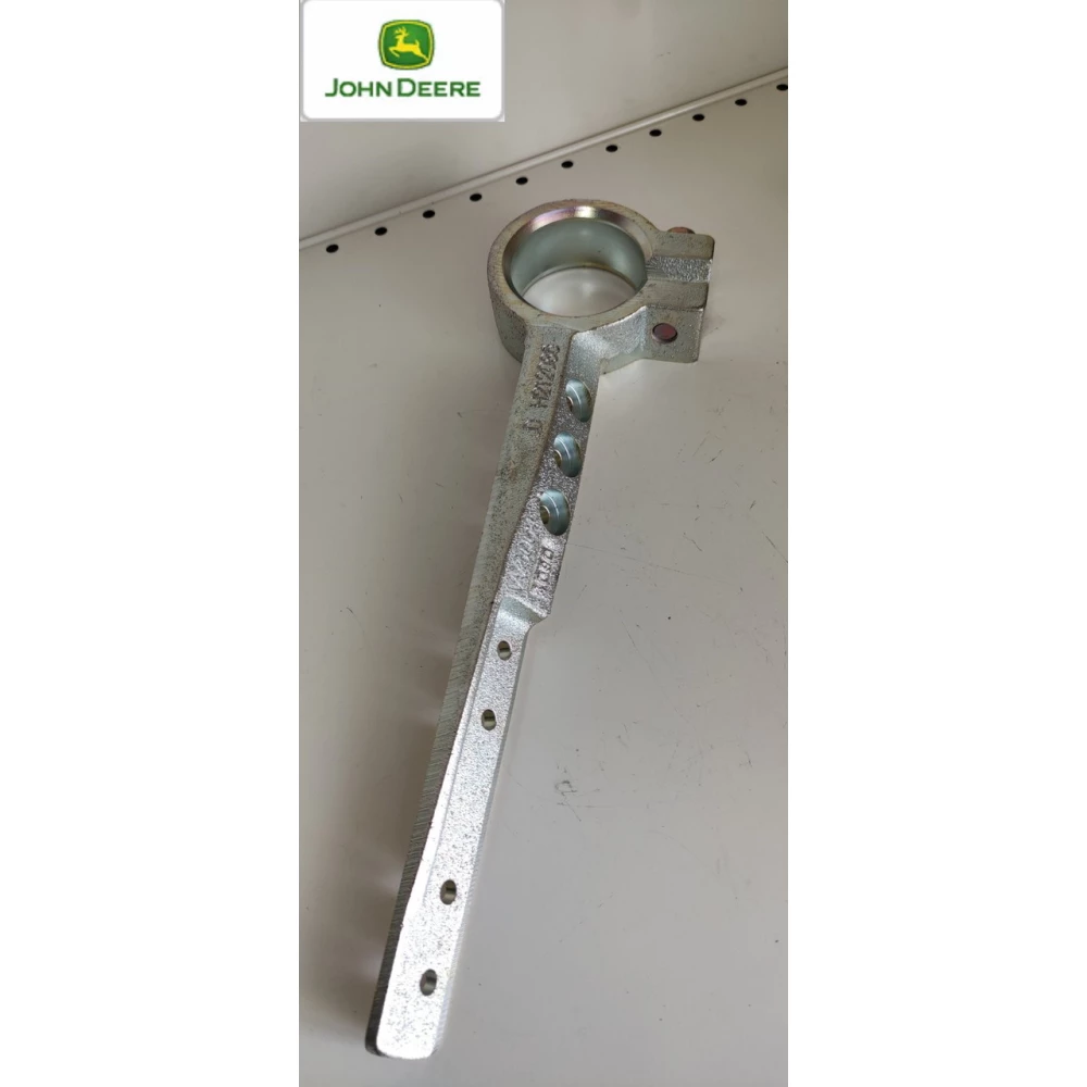 Головка ножа жатки (під одинарний сегмент 7 отв.) John Deere AH212050