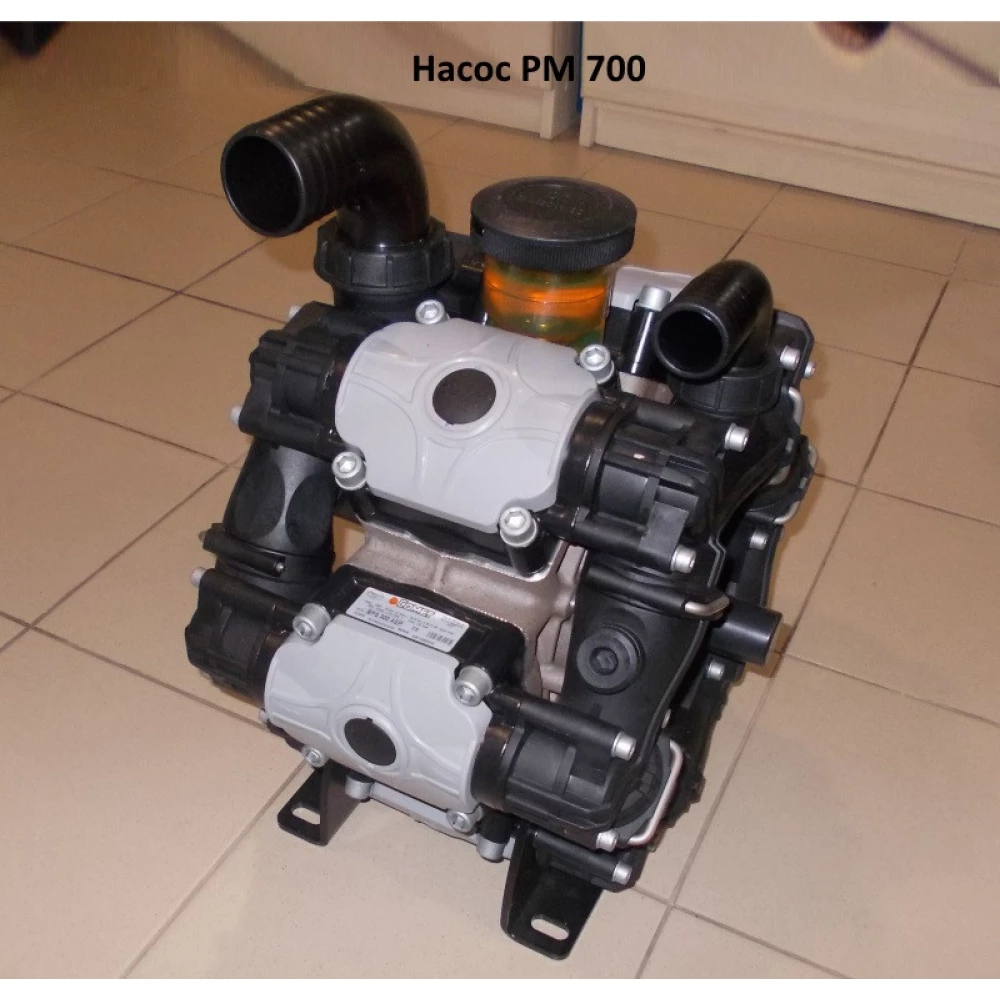 Насос РМ 700 на обприскувач Tecnoma