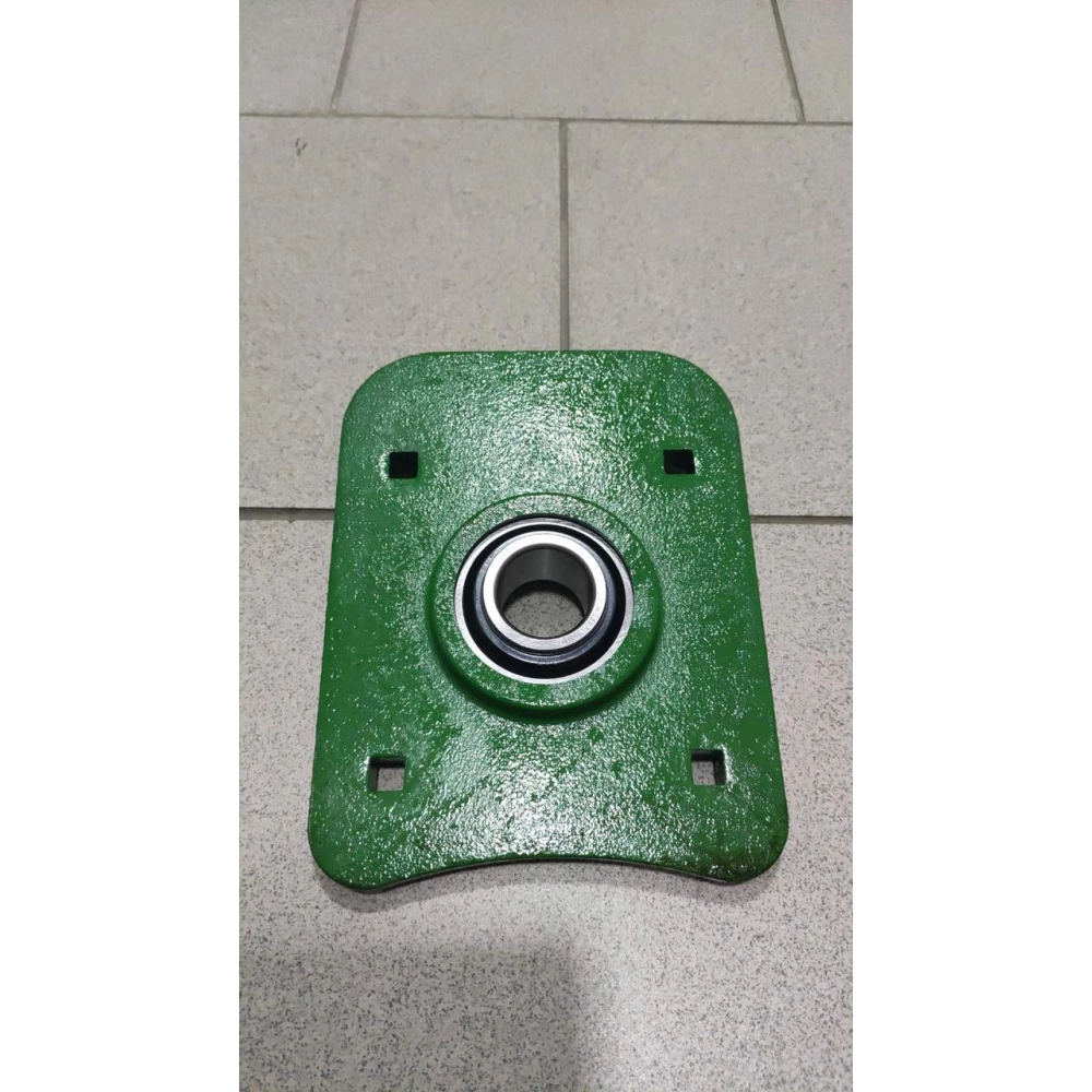 Корпус з підшипником у зборі John Deere AH223716 AXE23392